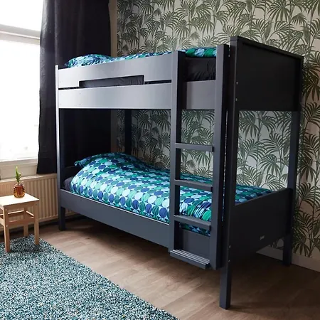 Citytreehouse *